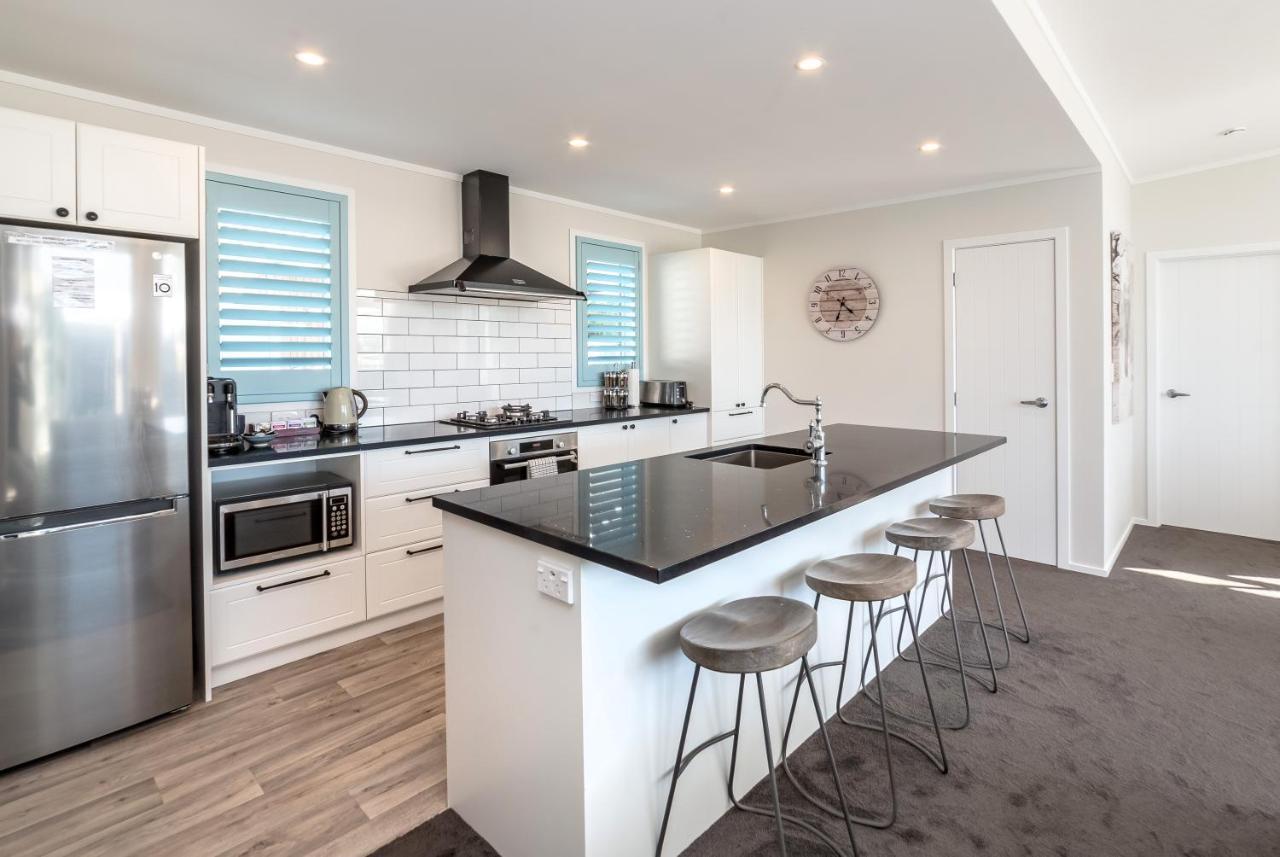 Blue Bungalow Martinborough Esterno foto