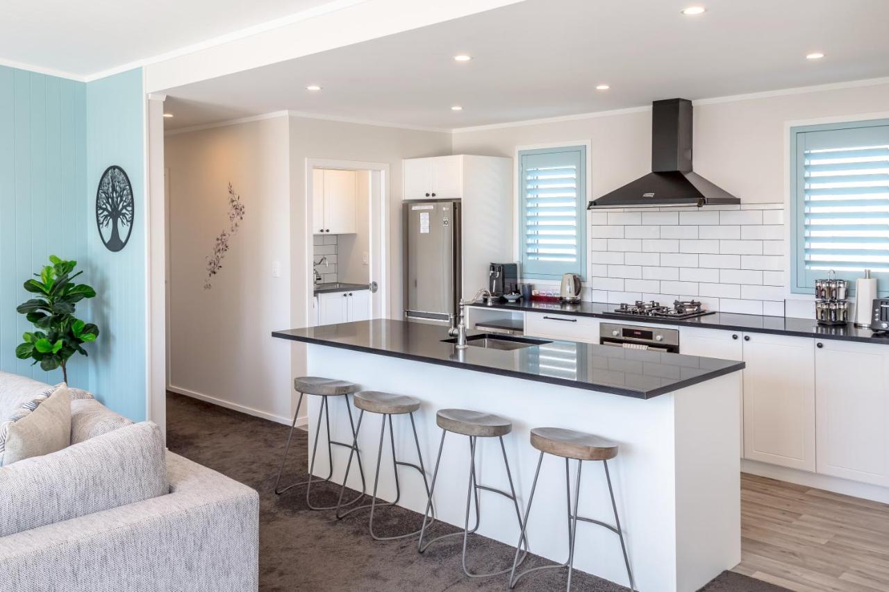 Blue Bungalow Martinborough Esterno foto